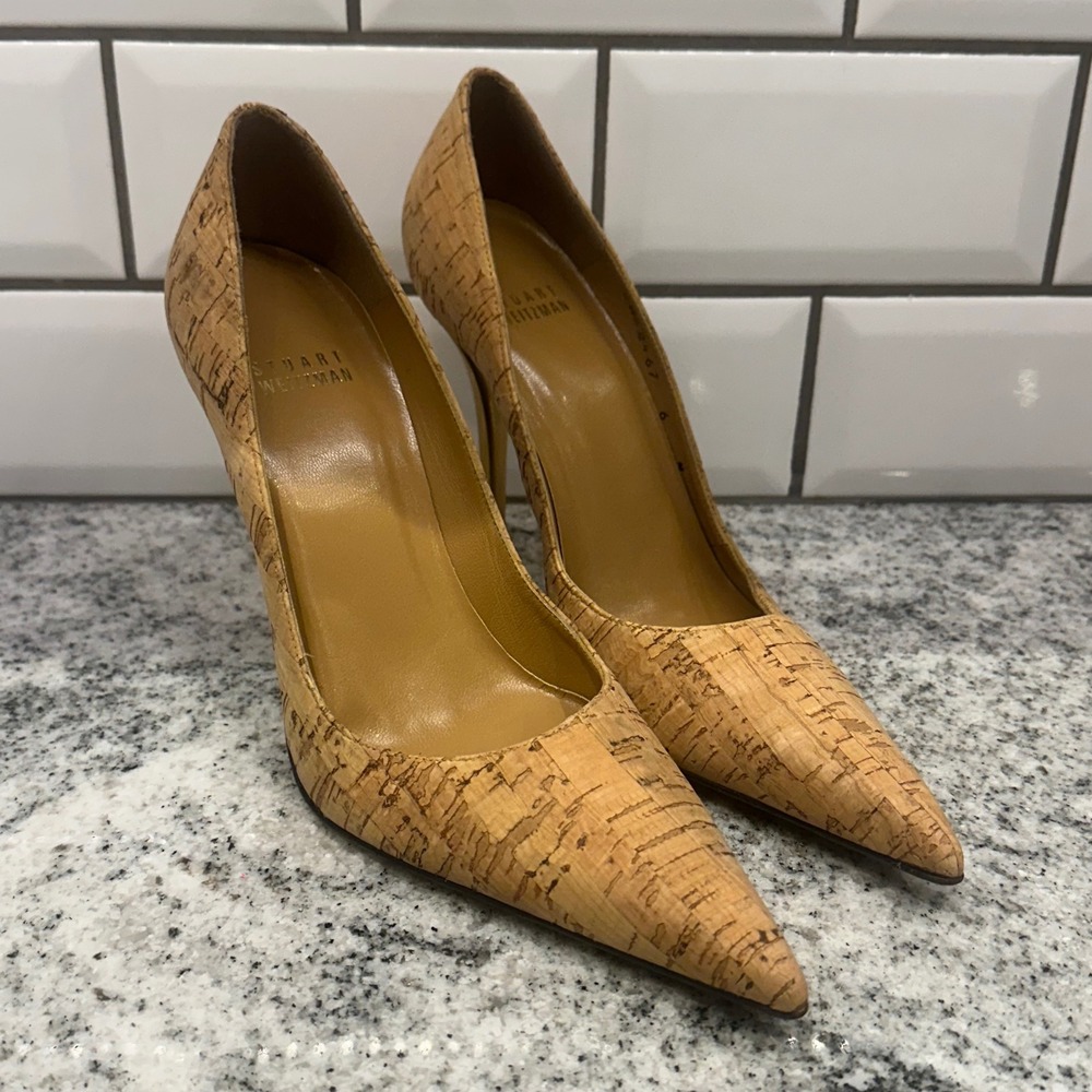 Stuart Weitzman Womens 6 Pump Tan Cork Pointed Toe Gold Stiletto Heel 2W62467